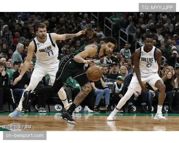 东西部头名对决前瞻：攻防体系全面的凯尔特人vs拥有“无解单打点”的独行侠